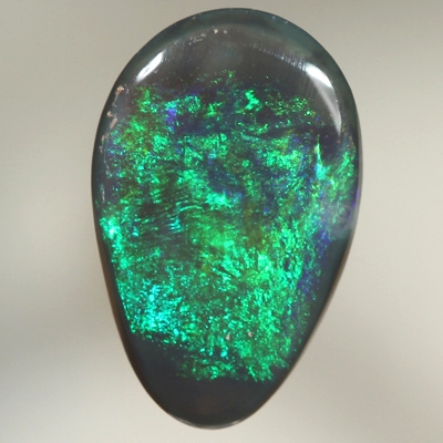 SOLID BLACK OPAL Saturated with the richest, bright colour